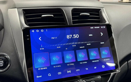 Hyundai Solaris II рестайлинг, 2012 год, 990 000 рублей, 11 фотография