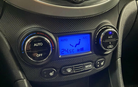 Hyundai Solaris II рестайлинг, 2012 год, 990 000 рублей, 12 фотография