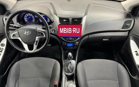 Hyundai Solaris II рестайлинг, 2012 год, 990 000 рублей, 14 фотография