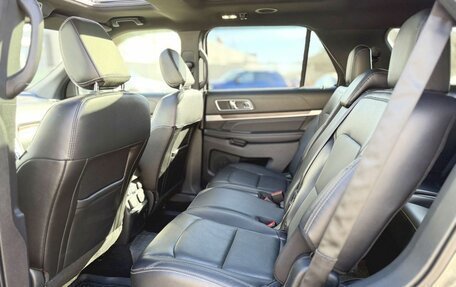 Ford Explorer VI, 2018 год, 3 849 000 рублей, 19 фотография