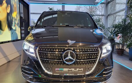 Mercedes-Benz V-Класс, 2025 год, 13 998 000 рублей, 2 фотография