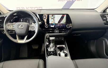 Lexus NX, 2025 год, 6 390 000 рублей, 10 фотография