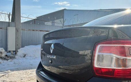 Renault Logan II, 2017 год, 850 000 рублей, 10 фотография