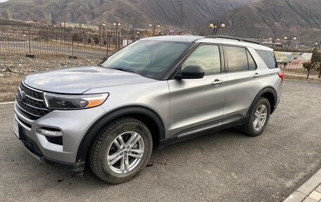 Ford Explorer VI, 2022 год, 4 500 000 рублей, 2 фотография