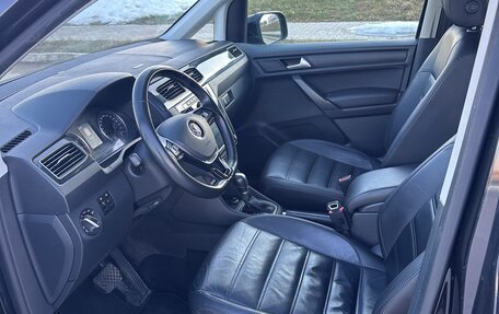 Volkswagen Caddy IV, 2018 год, 1 899 000 рублей, 6 фотография