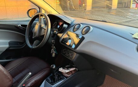 SEAT Ibiza IV рестайлинг 2, 2012 год, 480 000 рублей, 12 фотография