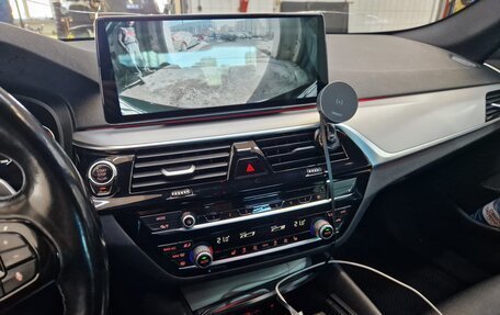 BMW 5 серия, 2019 год, 2 750 000 рублей, 7 фотография