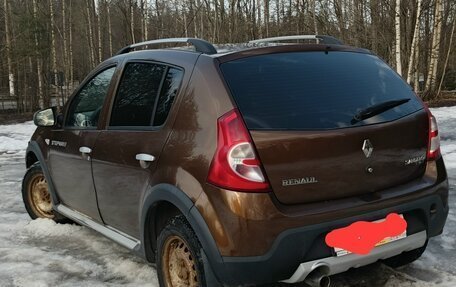 Renault Sandero I, 2013 год, 750 000 рублей, 4 фотография