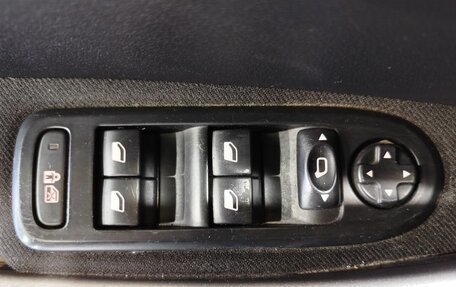 Peugeot 308 II, 2012 год, 730 000 рублей, 20 фотография