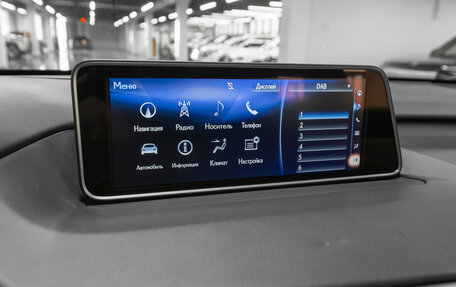 Lexus RX IV рестайлинг, 2016 год, 4 600 000 рублей, 19 фотография