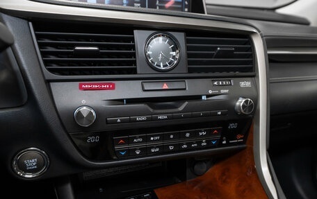 Lexus RX IV рестайлинг, 2016 год, 4 600 000 рублей, 23 фотография