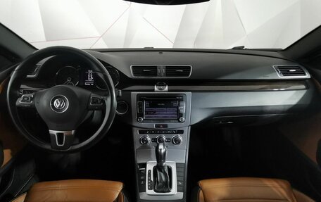 Volkswagen Passat CC I рестайлинг, 2012 год, 985 000 рублей, 12 фотография