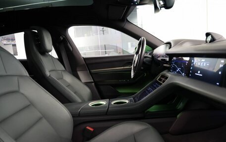 Porsche Taycan I, 2022 год, 10 997 000 рублей, 37 фотография