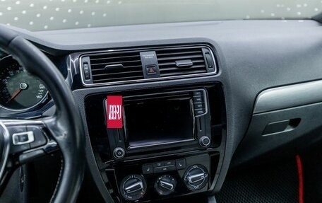 Volkswagen Jetta VI, 2015 год, 749 000 рублей, 18 фотография