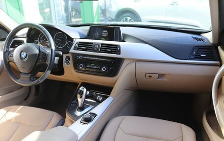 BMW 3 серия, 2015 год, 1 549 000 рублей, 14 фотография