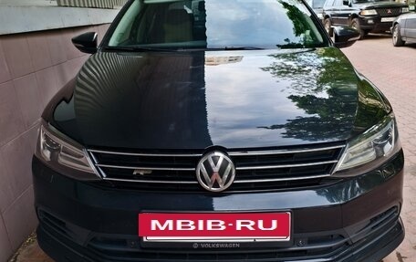 Volkswagen Jetta VI, 2016 год, 1 280 000 рублей, 2 фотография