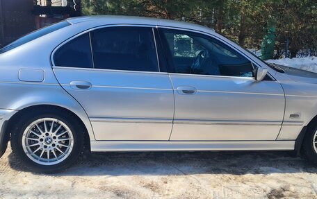 BMW 5 серия, 2002 год, 820 000 рублей, 7 фотография