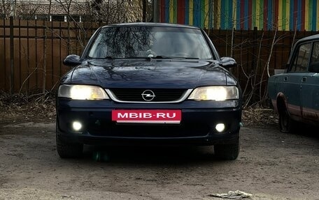 Opel Vectra B рестайлинг, 1999 год, 250 000 рублей, 25 фотография