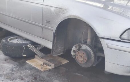 BMW 5 серия, 2002 год, 820 000 рублей, 37 фотография