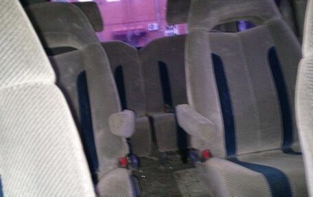 Toyota Previa II, 1993 год, 450 000 рублей, 17 фотография