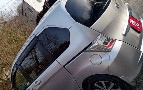 Honda Freed I, 2012 год, 1 270 000 рублей, 7 фотография