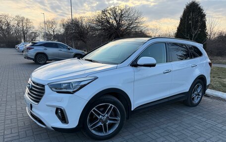 Hyundai Santa Fe III рестайлинг, 2017 год, 2 750 000 рублей, 7 фотография