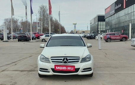 Mercedes-Benz C-Класс, 2011 год, 1 299 000 рублей, 2 фотография