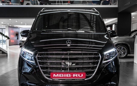 Mercedes-Benz V-Класс, 2025 год, 15 750 000 рублей, 2 фотография