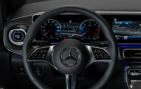 Mercedes-Benz V-Класс, 2025 год, 15 750 000 рублей, 15 фотография