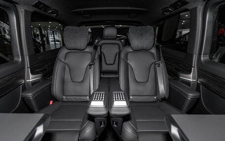 Mercedes-Benz V-Класс, 2025 год, 15 750 000 рублей, 25 фотография