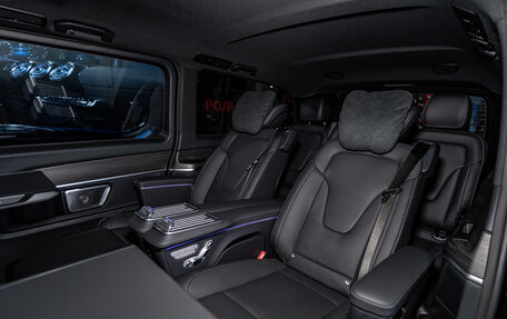 Mercedes-Benz V-Класс, 2025 год, 15 750 000 рублей, 28 фотография