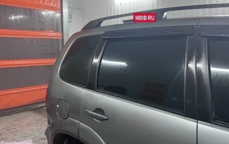 Chevrolet Niva I рестайлинг, 2011 год, 380 000 рублей, 4 фотография