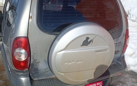 Chevrolet Niva I рестайлинг, 2009 год, 290 000 рублей, 10 фотография
