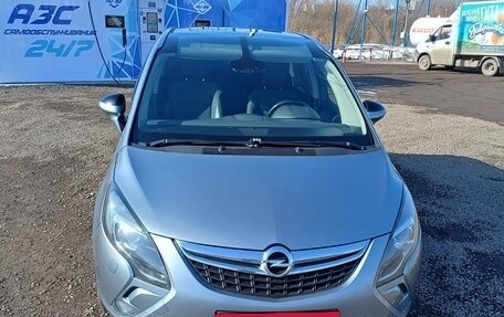 Opel Zafira C рестайлинг, 2013 год, 11 фотография