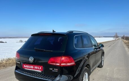 Volkswagen Touareg III, 2012 год, 2 850 000 рублей, 2 фотография