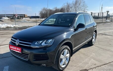 Volkswagen Touareg III, 2012 год, 2 850 000 рублей, 17 фотография