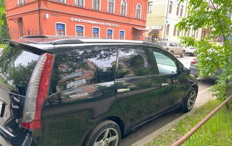 Mitsubishi Grandis, 2004 год, 690 000 рублей, 2 фотография