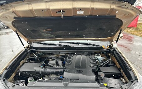 Toyota Land Cruiser Prado 150 рестайлинг 2, 2010 год, 2 100 000 рублей, 13 фотография