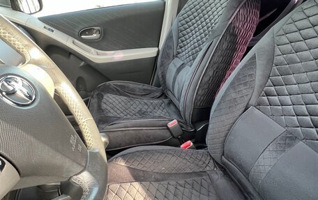 Toyota Yaris III рестайлинг, 2008 год, 750 000 рублей, 6 фотография