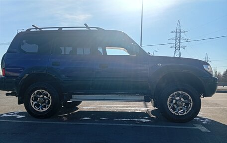 Toyota Land Cruiser Prado 90 рестайлинг, 1999 год, 999 999 рублей, 4 фотография