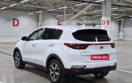 KIA Sportage IV рестайлинг, 2018 год, 2 142 000 рублей, 7 фотография