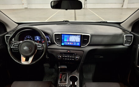 KIA Sportage IV рестайлинг, 2018 год, 2 142 000 рублей, 14 фотография