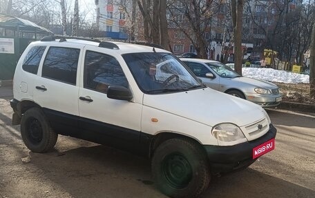 Chevrolet Niva I рестайлинг, 2003 год, 250 000 рублей, 3 фотография