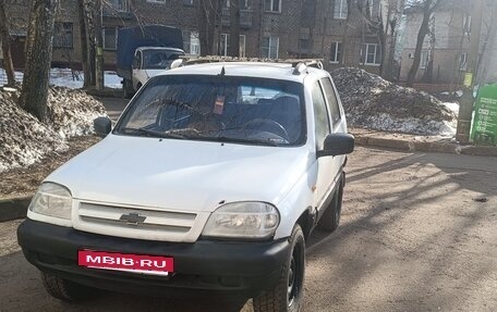 Chevrolet Niva I рестайлинг, 2003 год, 250 000 рублей, 2 фотография