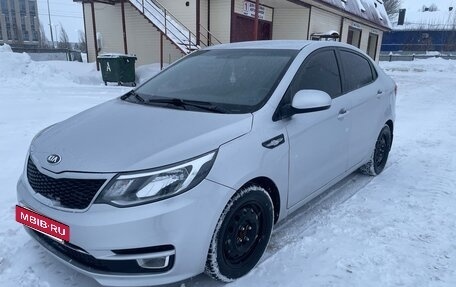 KIA Rio III рестайлинг, 2015 год, 670 000 рублей, 2 фотография