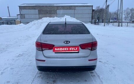 KIA Rio III рестайлинг, 2015 год, 670 000 рублей, 5 фотография