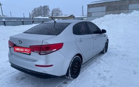 KIA Rio III рестайлинг, 2015 год, 670 000 рублей, 6 фотография