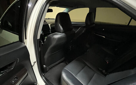 Toyota Camry, 2018 год, 2 700 000 рублей, 13 фотография