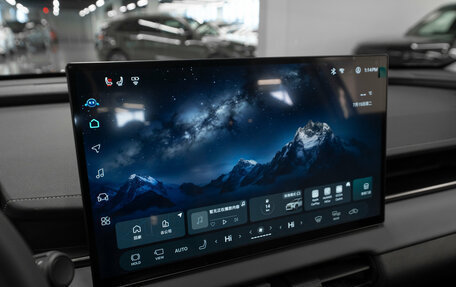 Toyota RAV4, 2025 год, 4 950 000 рублей, 16 фотография