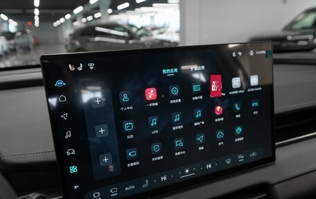 Toyota RAV4, 2025 год, 4 950 000 рублей, 18 фотография